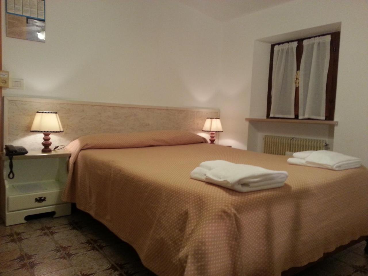 Dogana Vecchia - Hotel & Residence B&B Ristorante & Pizzeria Trivignano Udinese Exterior foto